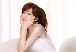 娱乐圈吃瓜王心凌是谁,揭秘明星幕后故事